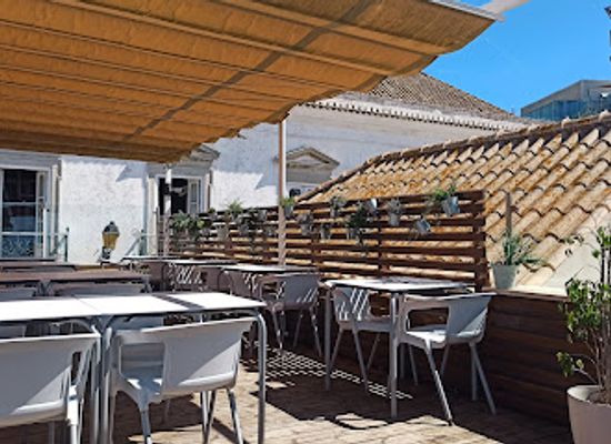 portugal/faro/restaurant/the-woods