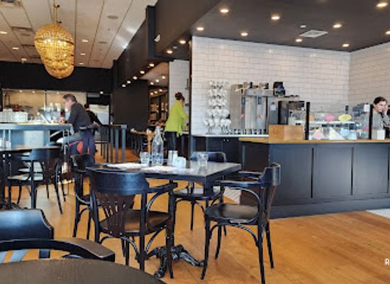 indiana/carmel/restaurant/cafe-patachou-clay-terrace