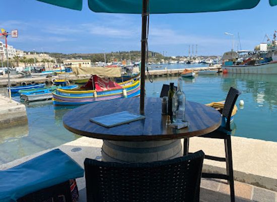 malta/marsaxlokk/restaurant/harbour-lights