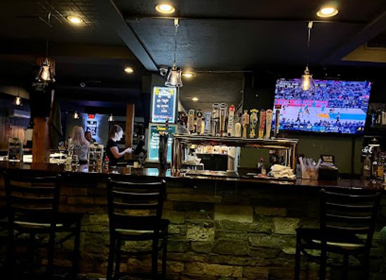 maine/south-portland/restaurant/coppersmith-tavern-and-table