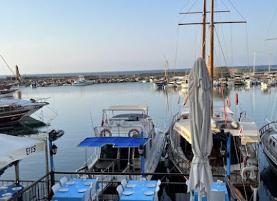 cyprus/kyrenia/kyrenia-harbour/restaurant/trypiti-seafood-restaurant
