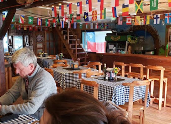 chile/los-lagos-region/restaurant/barloventos-fabrica-de-cerveza-restaurant