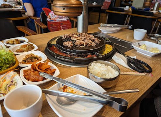 philippines/visayas/restaurant/giyummy-korean-grill-restaurant-visayas-avenue