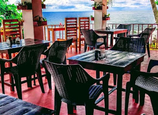 india/varkala/restaurant/sea-view-restaurant-and-lounge