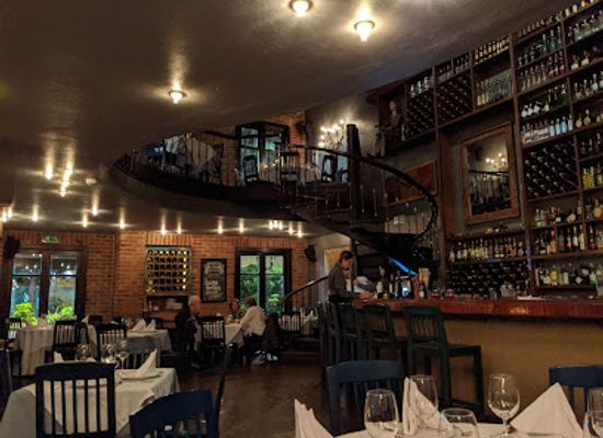 colombia/andean-region/restaurant/restaurante-armadillo