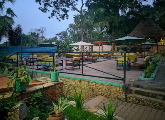 uganda/bukedi/restaurant/humming-bird-restobar-lounge