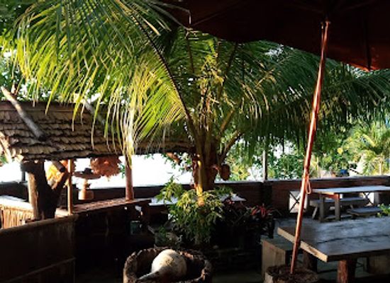 indonesia/maluku-islands/restaurant/the-malinan-kei-islands-resto-and-cafe