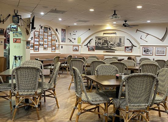 arizona/yuma/restaurant/yuma-landing-bar-grill