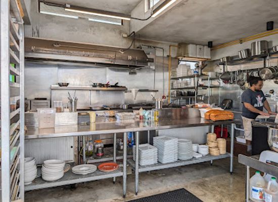 puerto-rico/vieques-island/restaurant/gonzo-s-garden