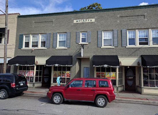 ohio/western-ohio/restaurant/around-the-corner-saloon-cafe
