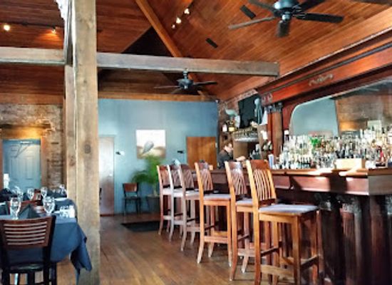 kentucky/lexington/restaurant/the-blue-heron-steakhouse