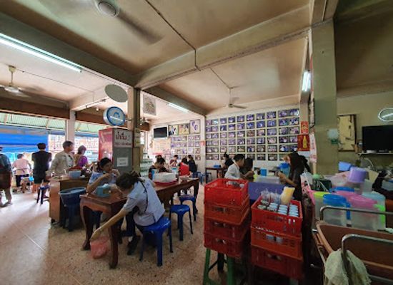 thailand/loei/restaurant/khao-piak-pak-mha