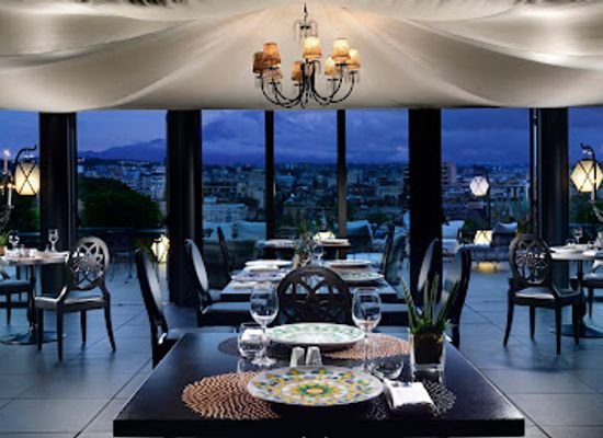 italy/catania/catania-city-centre/restaurant/etnea-roof-bar-restaurant-by-una-cucina