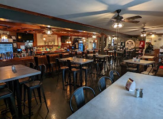 pennsylvania/presque-isle-state-park/restaurant/underdog-bbq