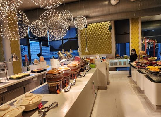malaysia/kuala-lumpur/restaurant/nook-aloft-kuala-lumpur-sentral