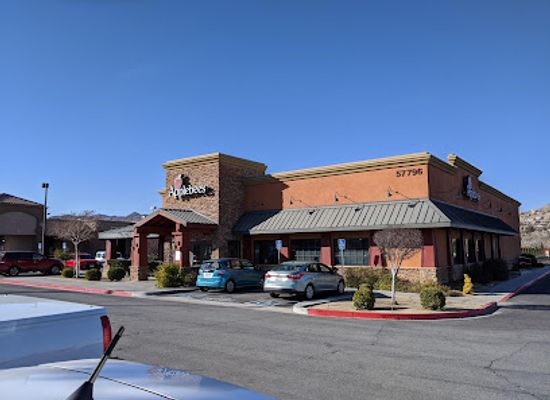 california/joshua-tree/restaurant/applebee-s-grill-bar