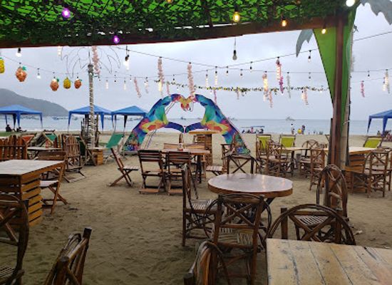 ecuador/manabi-region/restaurant/restaurant-spondylus