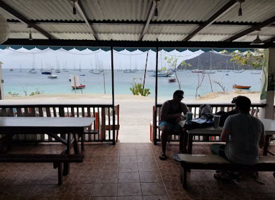 grenada/guava/restaurant/lambi-queen-tyrrel-bay