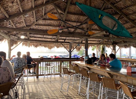 florida/honeymoon-island-state-park/restaurant/high-dry-grill