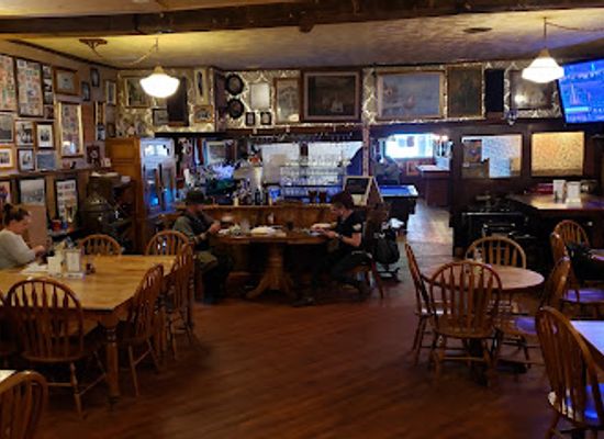 colorado/leadville/restaurant/the-legendary-silver-dollar-saloon