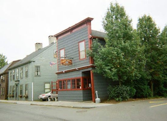 massachusetts/north-shore/restaurant/maddie-s-sail-loft