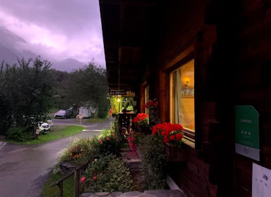 france/french-alps/restaurant/le-glacon