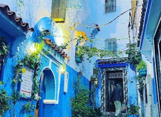morocco/tetouan/restaurant/cafe-clock