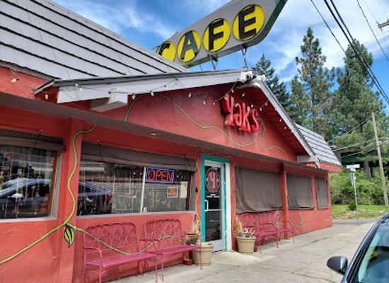 california/shasta-cascade/restaurant/yaks-on-the-5