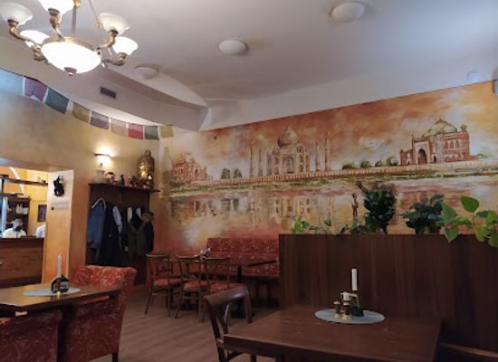czechia/ceske-budejovice/restaurant/indian-restaurant