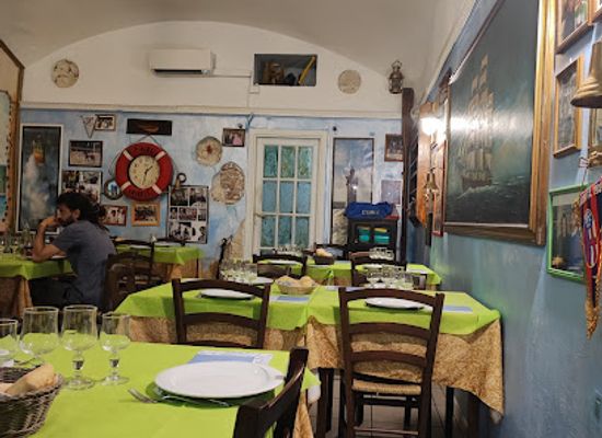 italy/sardinia/restaurant/stella-marina-di-montecristo
