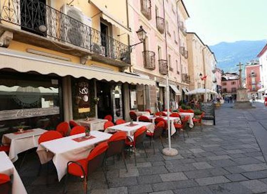 switzerland/valais/restaurant/hostaria-del-calvino-trattoria-ristorante-aosta