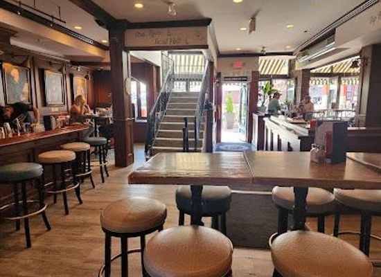 massachusetts/suffolk-county/restaurant/bell-in-hand