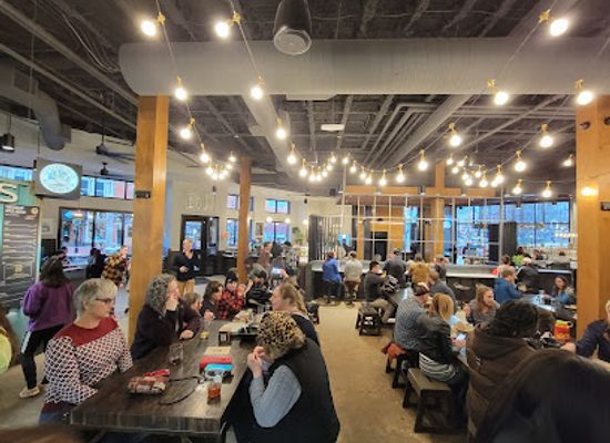 colorado/front-range/restaurant/avanti-food-and-beverage-boulder