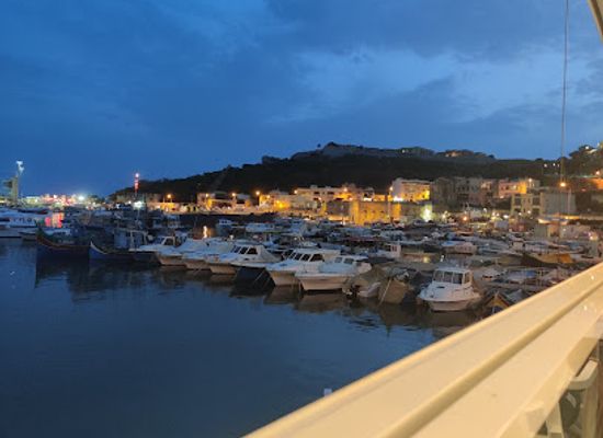 malta/blue-lagoon/restaurant/one80-kitchen-at-mgarr-yacht-marina