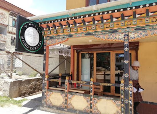 bhutan/paro/restaurant/momo-corner