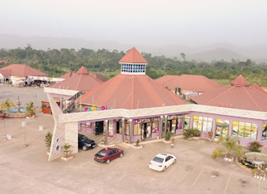 ghana/kwahu/restaurant/paradise-exclusive-resort