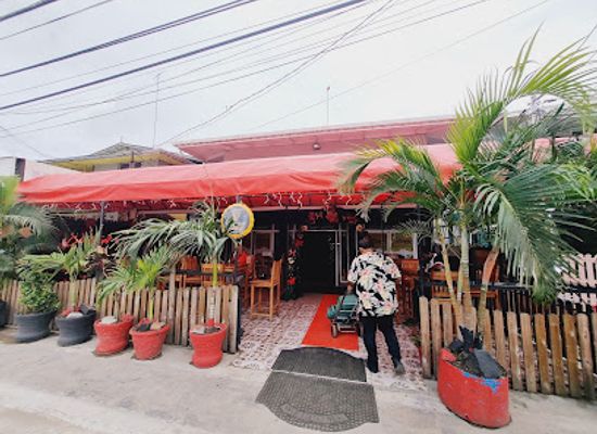 guyana/east-berbice-corentyne/restaurant/caliente-spot
