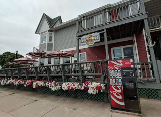 wisconsin/apostle-islands/restaurant/the-pickled-herring