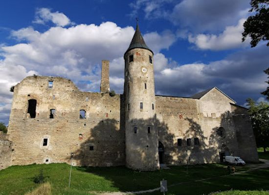estonia/laane-county/restaurant/haapsalu-castle