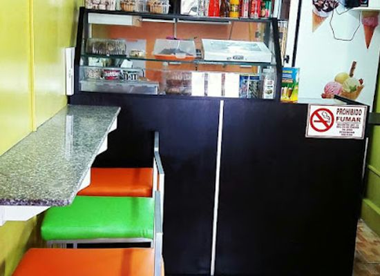 panama/panama-canal-zone/restaurant/cool-corner-refresqueria