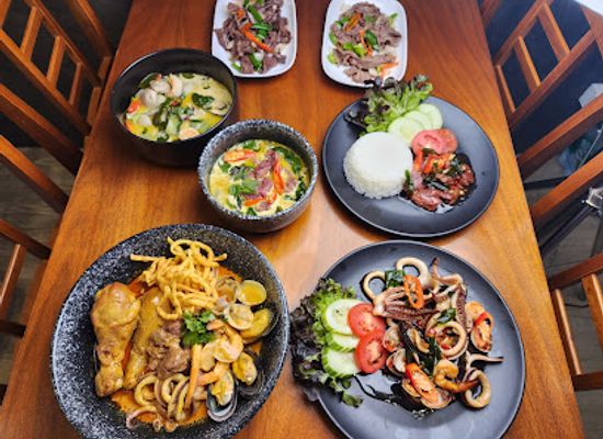 thailand/lanna/restaurant/khaosoi-lanna-thai-foods