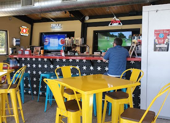 texas/waco/restaurant/route-77-food-park-bar