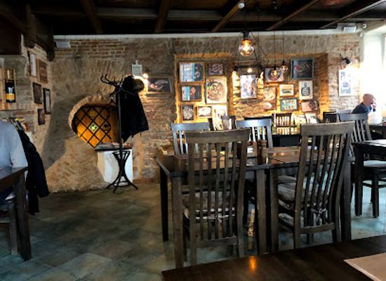 lithuania/vilnius/uzupis/restaurant/uzupio-picerija
