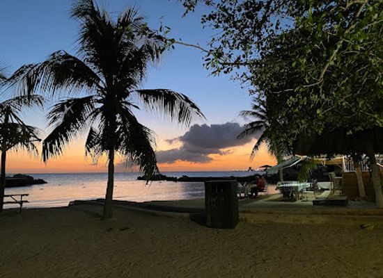 curacao/mambo-beach/restaurant/sea-side-terrace
