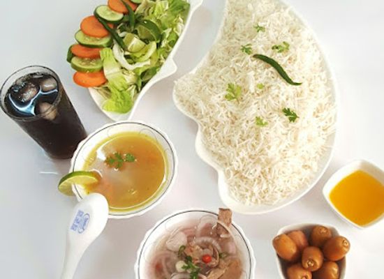 oman/al-batinah-south-governorate/restaurant/silver-anchor-marine-and-oman-food