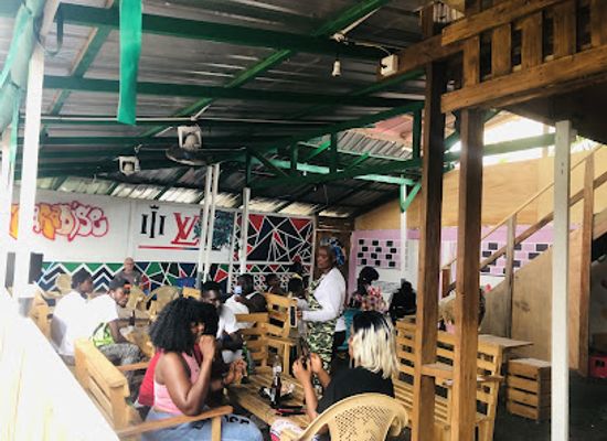 ghana/kokrobite/restaurant/paradise-pub
