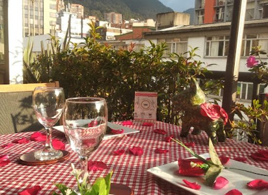 colombia/bogota/restaurant/vanniak
