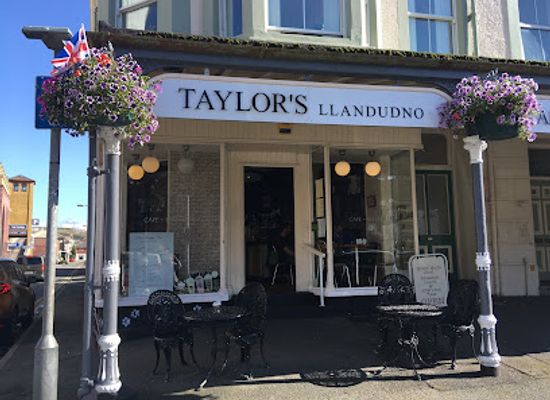 united-kingdom/llandudno/restaurant/taylor-s-cafe-bar