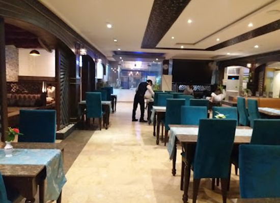pakistan/peshawar/restaurant/khan-darbar-bbq-karahi-restaurant