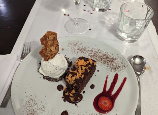 spain/tarragona/restaurant/vadegust
